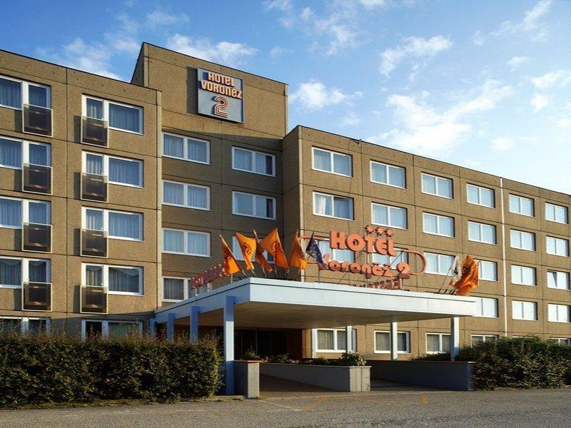 OREA Hotel Voro Brno Buitenkant foto