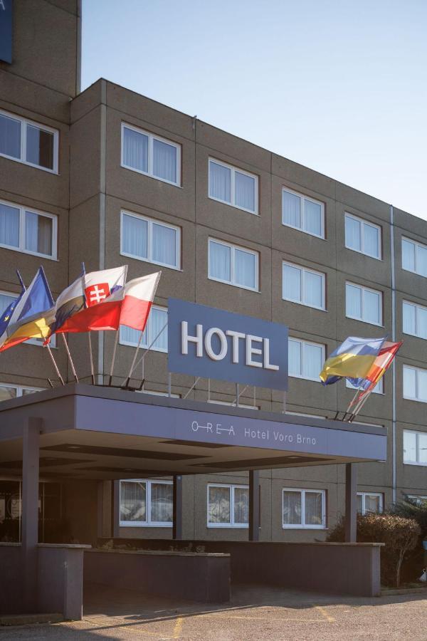 OREA Hotel Voro Brno Buitenkant foto
