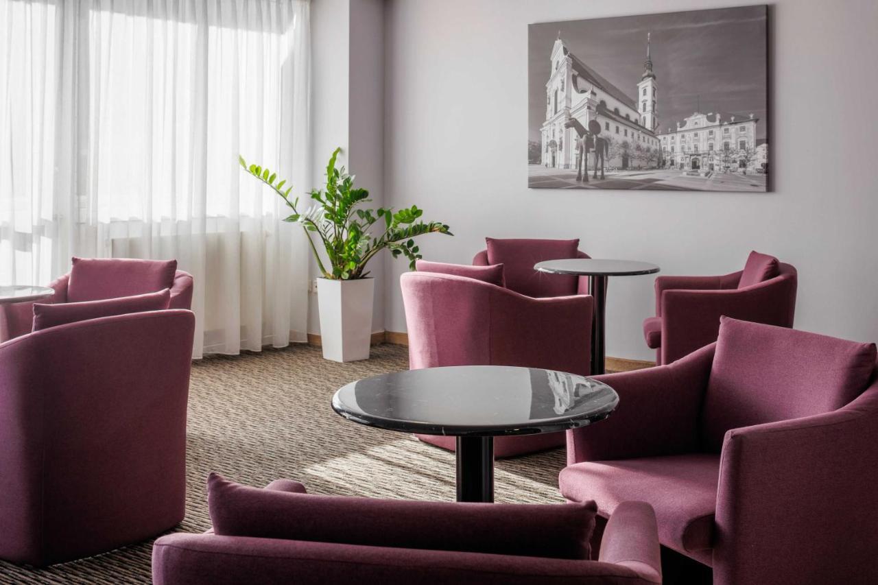 OREA Hotel Voro Brno Buitenkant foto