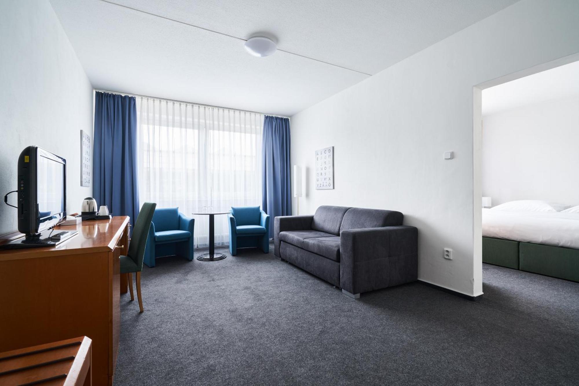 OREA Hotel Voro Brno Buitenkant foto