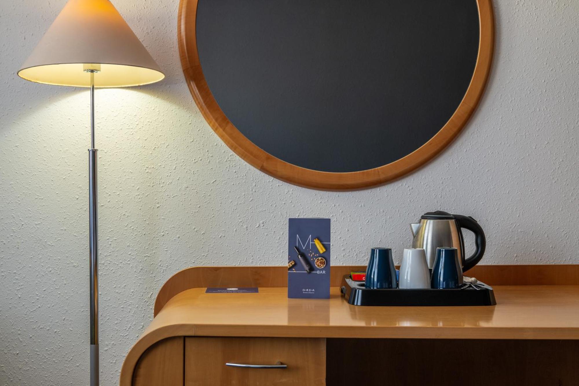 OREA Hotel Voro Brno Buitenkant foto